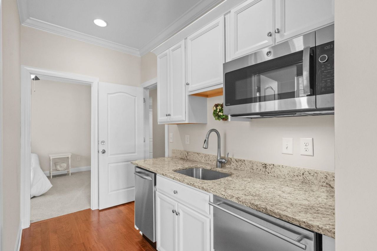 143 E Covington Dr. Photo 46