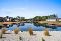 143 E Covington Dr. photo 4