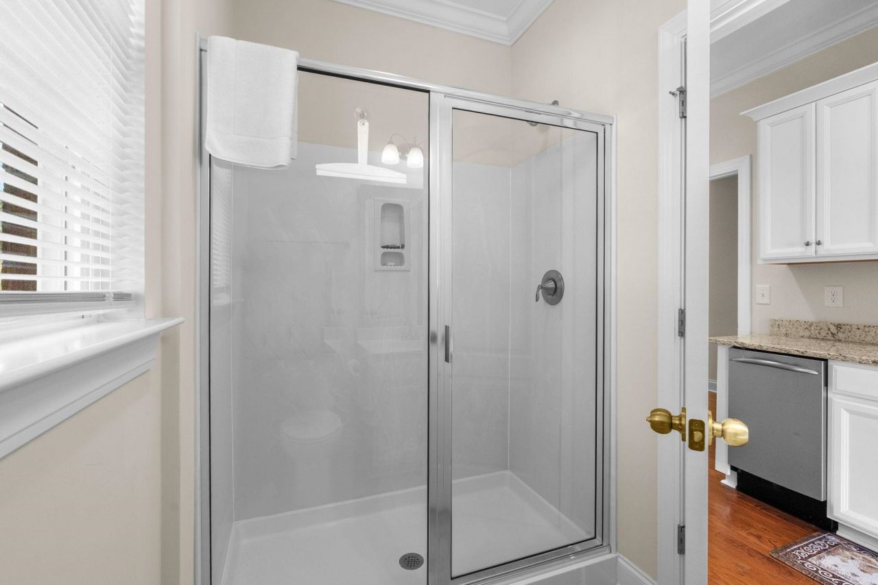 143 E Covington Dr. Photo 51