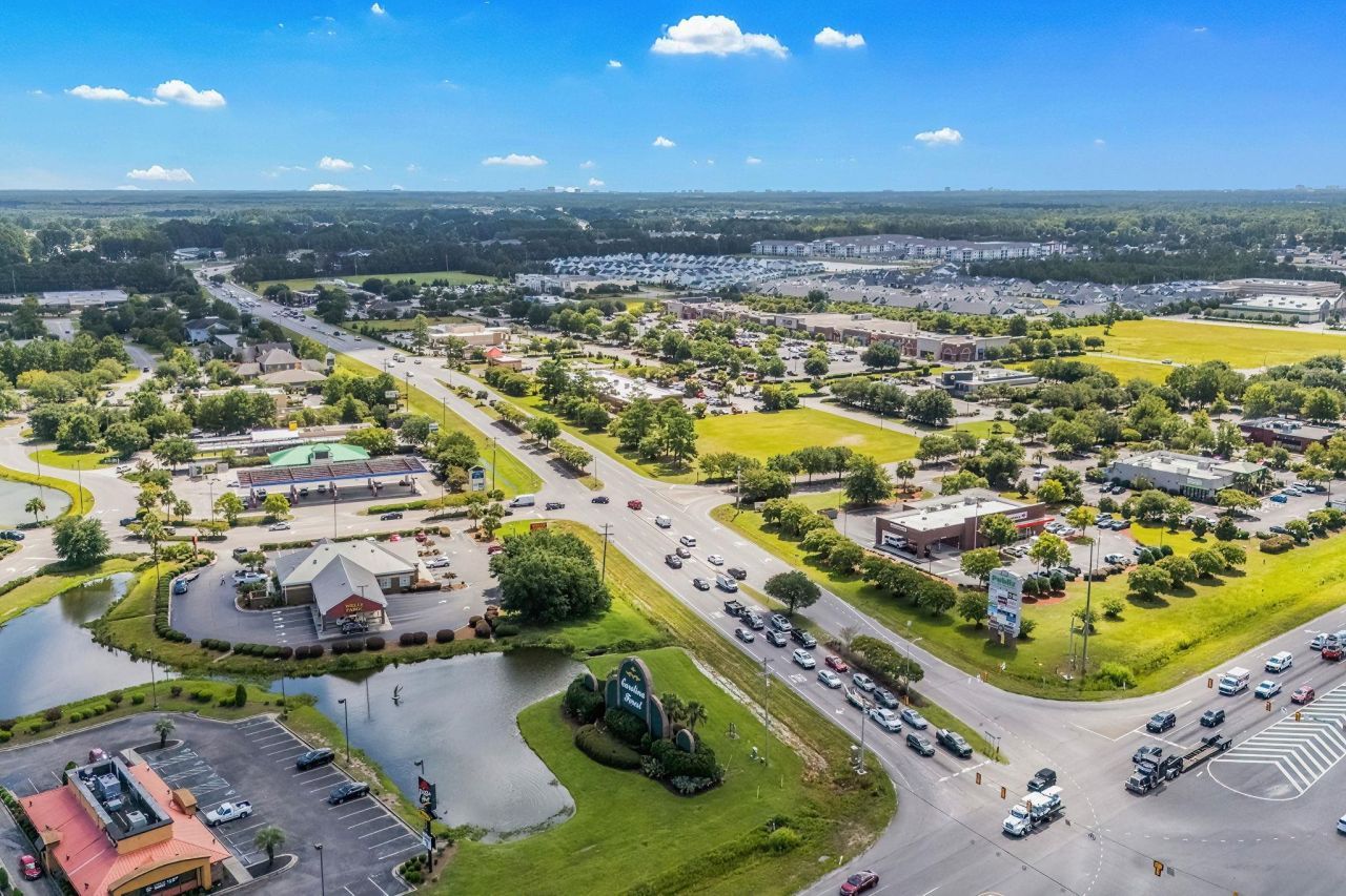 143 E Covington Dr. Photo 68