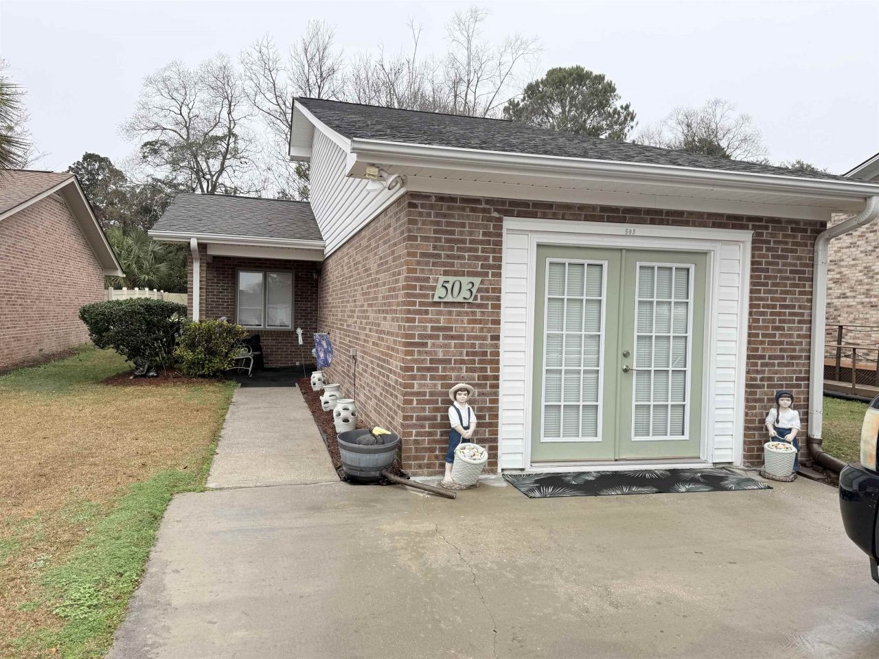 503 Garden Dr. Photo 1