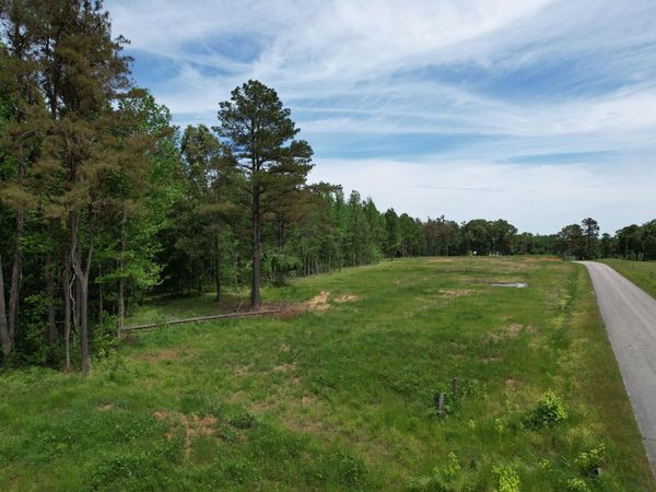 Mississippi 4, Holly Springs, MS 38635