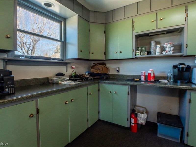 13390 Ravenna Avenue NE, Hartville, OH 44632 Photo 15