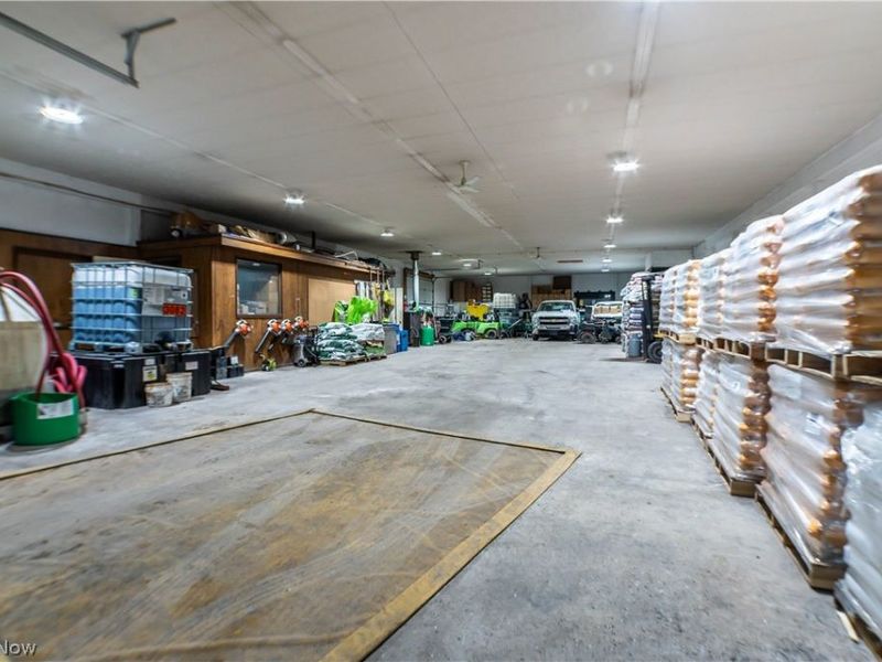 13390 Ravenna Avenue NE, Hartville, OH 44632 Photo 34