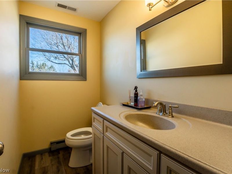 13390 Ravenna Avenue NE, Hartville, OH 44632 Photo 17