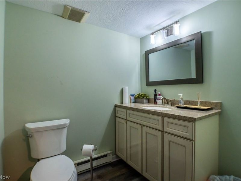 13390 Ravenna Avenue NE, Hartville, OH 44632 Photo 26