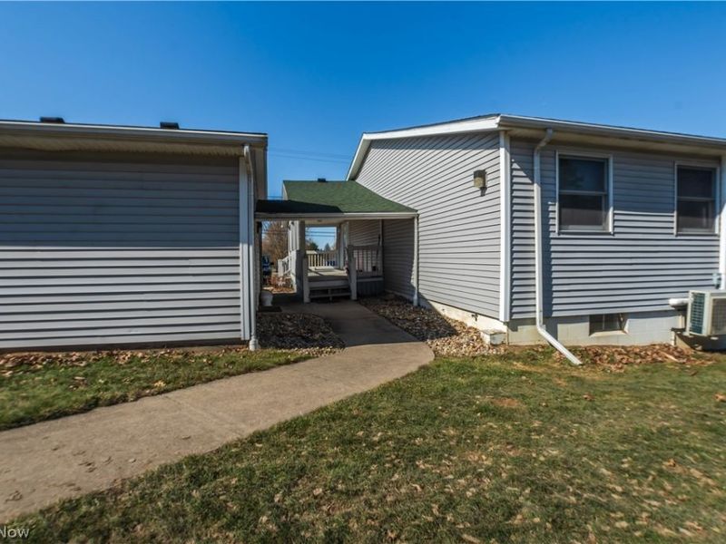 13390 Ravenna Avenue NE, Hartville, OH 44632 Photo 8