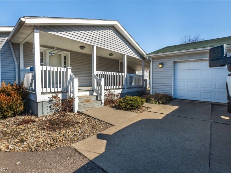 13390 Ravenna Avenue NE, Hartville, OH 44632 Photo 9