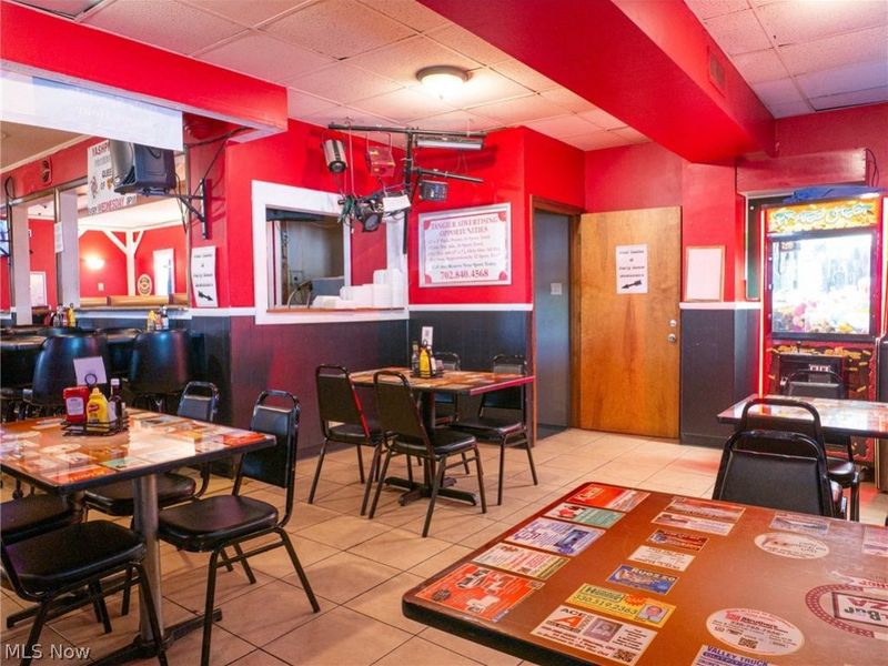 880 Youngstown Poland Road, Struthers, OH 44471 Photo 12