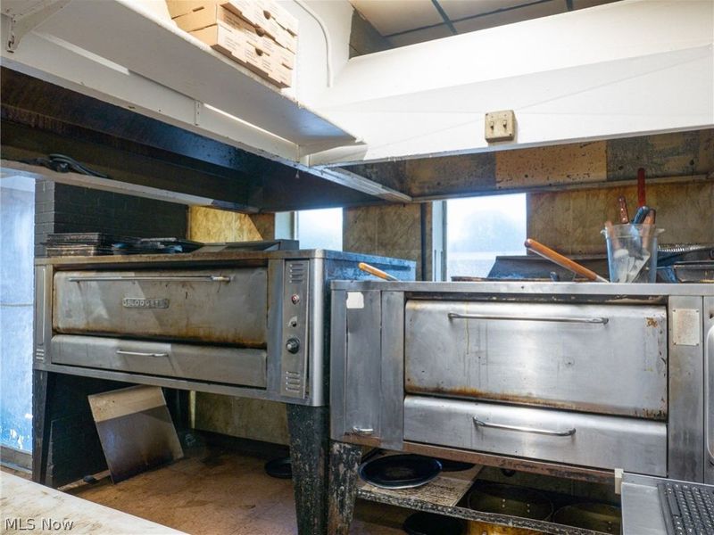 880 Youngstown Poland Road, Struthers, OH 44471 Photo 23