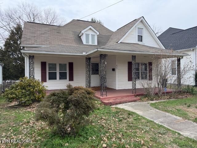 427 E Oak Hill Ave, Knoxville, TN 37917 Main Photo