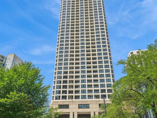 1030 N STATE Street, Unit 1G, Chicago, IL 60610