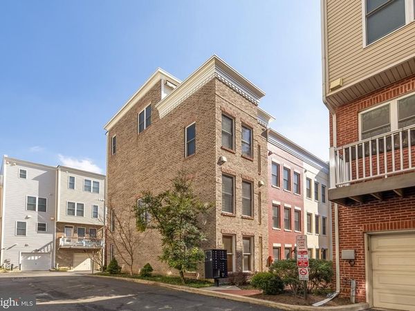 920 4TH STREET SE, WASHINGTON, DC 20003