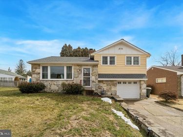267 PERRY STREET, ELKINS PARK, PA 19027