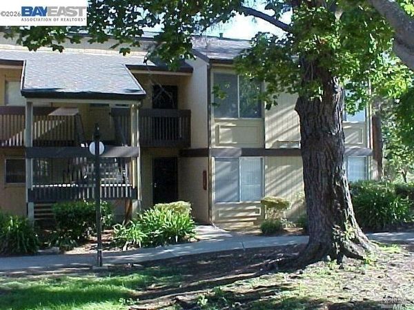 355 355 Parkview Ter , Unit A-8, Vallejo, CA 94589