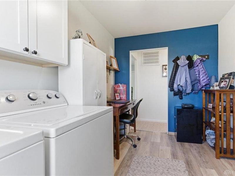 984 Emmett Drive, Xenia, OH 45385 Photo 13