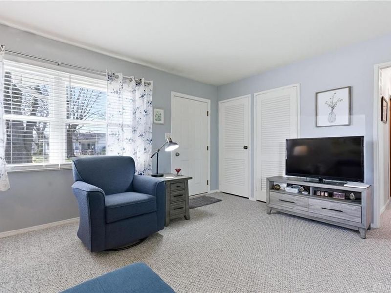 984 Emmett Drive, Xenia, OH 45385 Photo 7