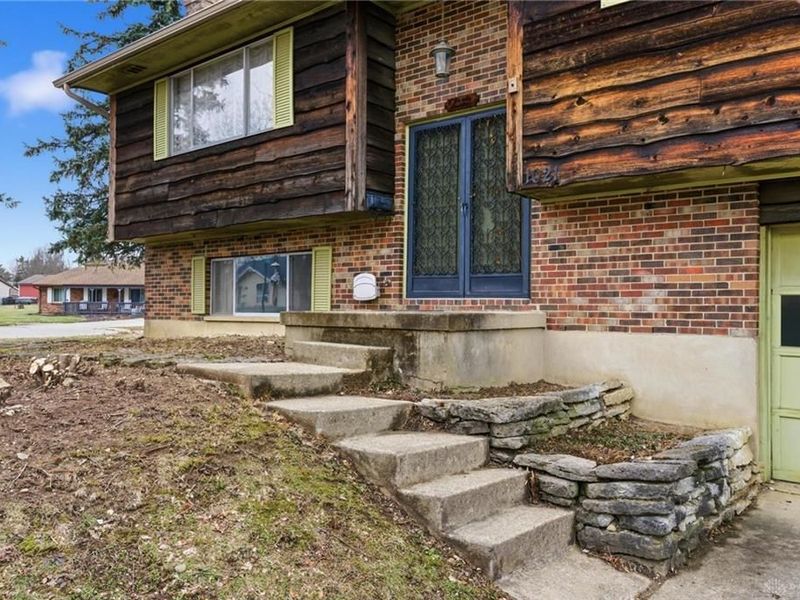 1021 Bermuda Drive, Miamisburg, OH 45342 Photo 4