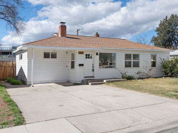 939 Bates Avenue, Reno, NV 89502