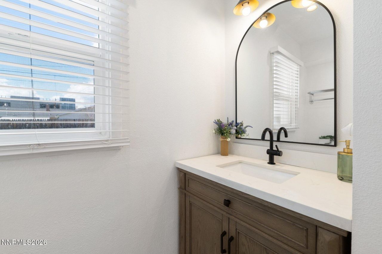 939 Bates Avenue, Reno, NV 89502 Photo