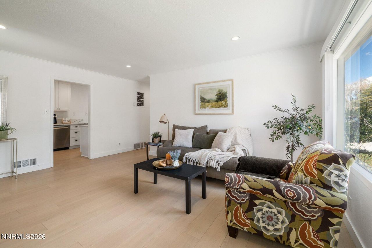 939 Bates Avenue, Reno, NV 89502 Photo