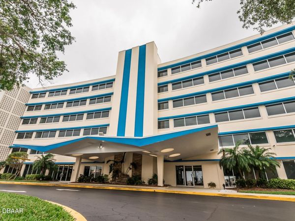 1224 S Peninsula Drive, Unit 403, Daytona Beach, FL 32118