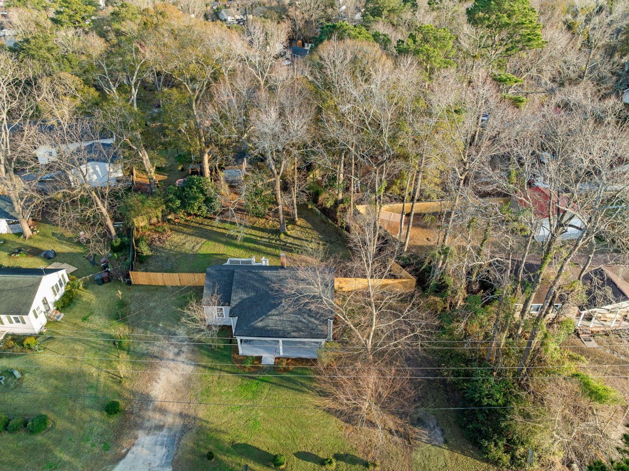 208 Newell Street Photo 17