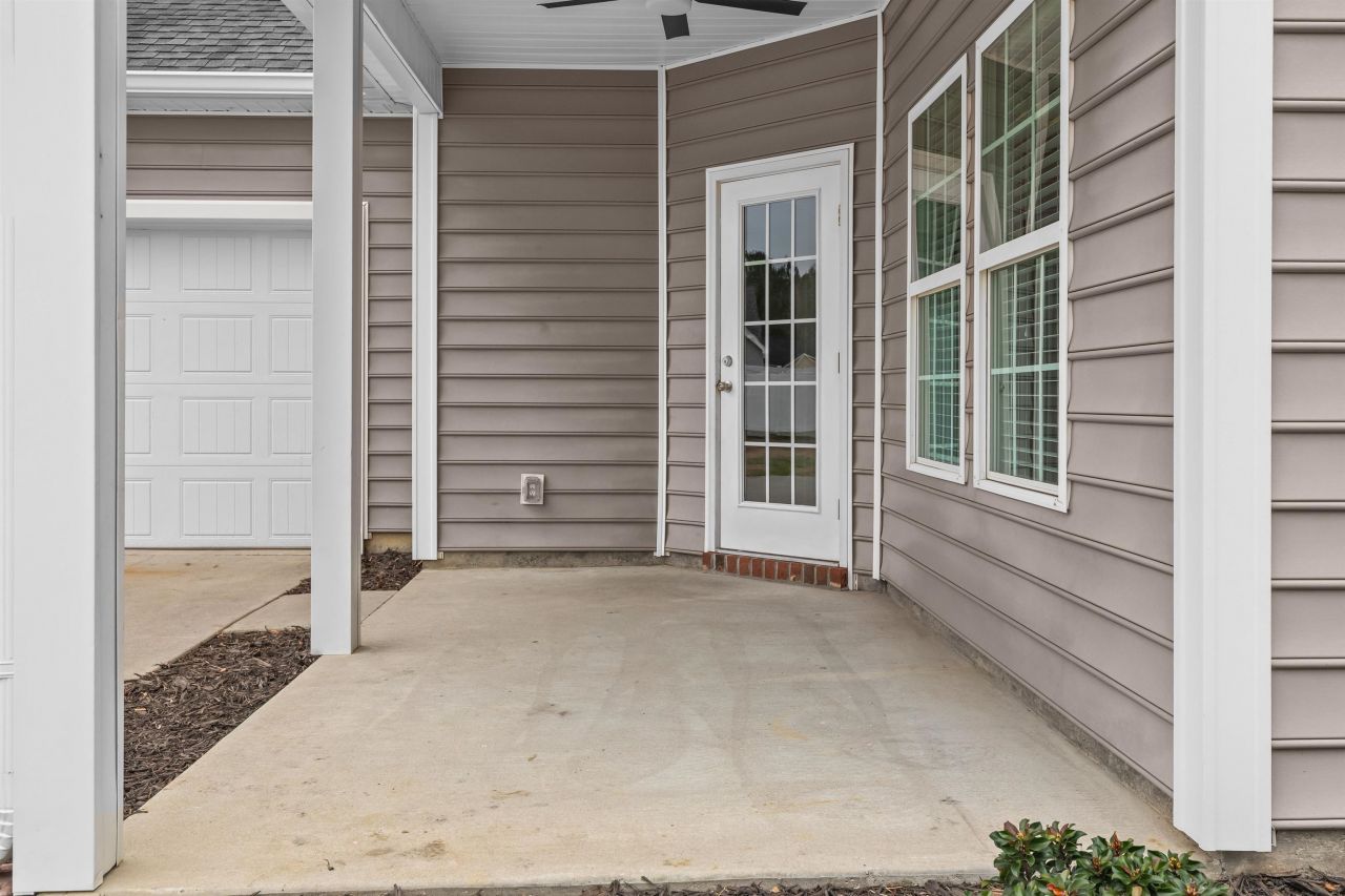 247 Southbury Dr. Photo 10