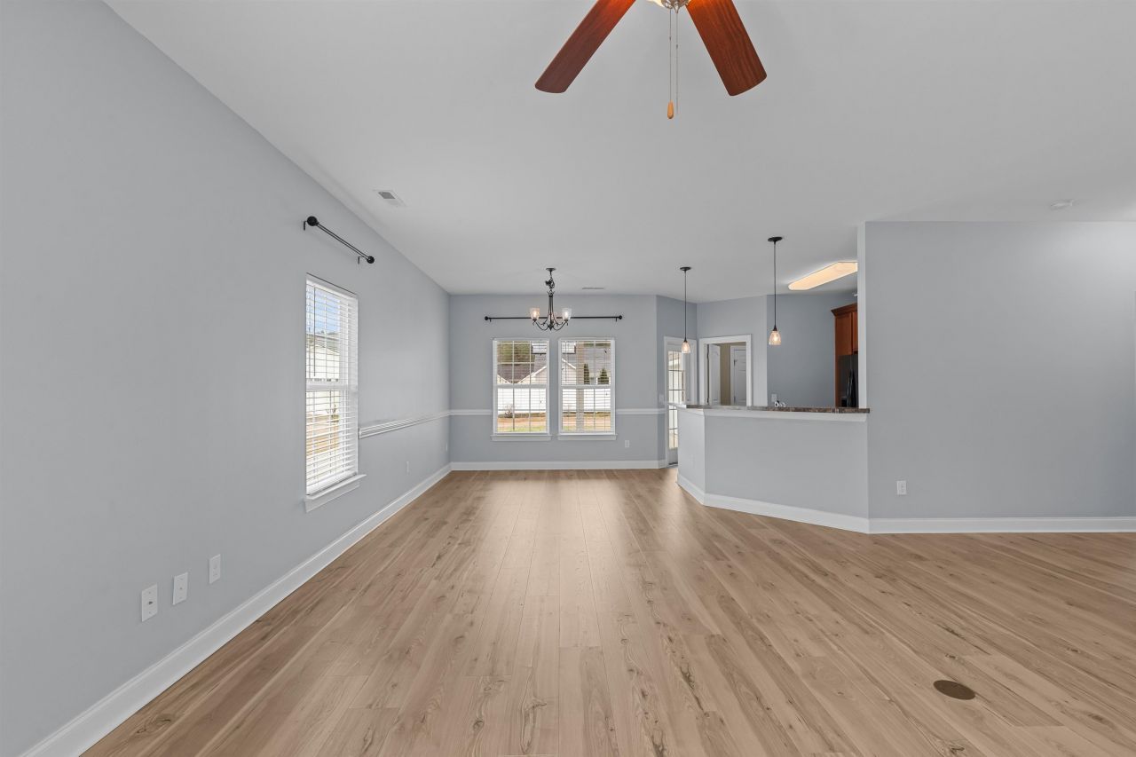 247 Southbury Dr. Photo 13