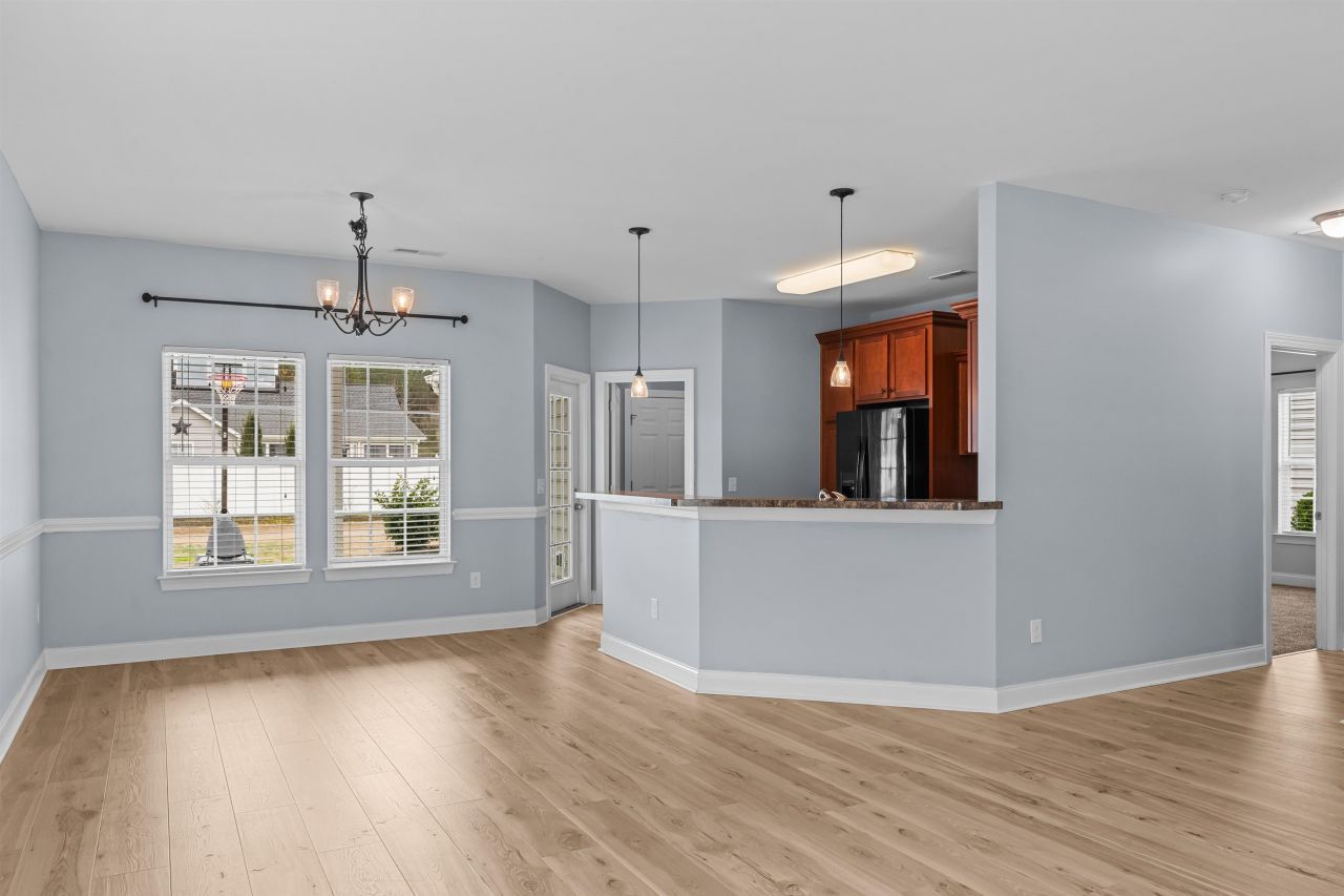 247 Southbury Dr. Photo 16