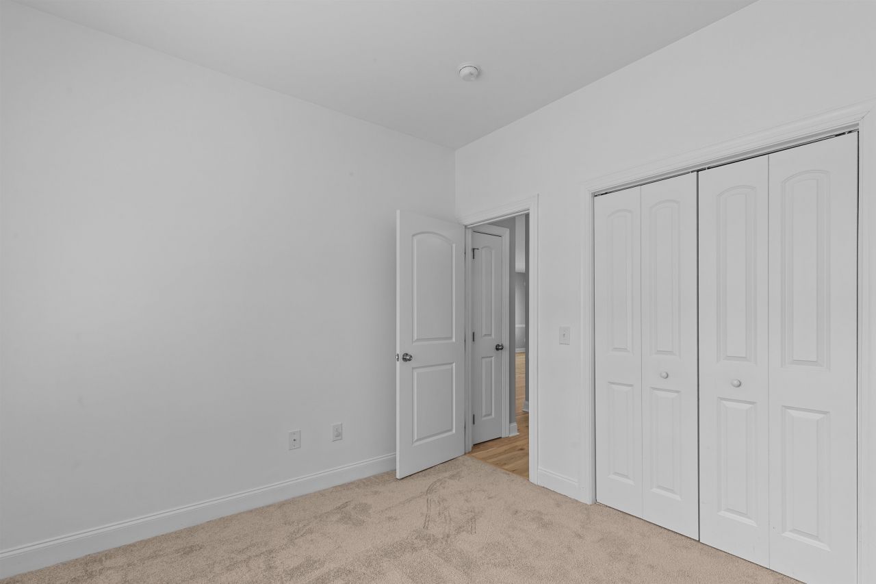 247 Southbury Dr. Photo 25