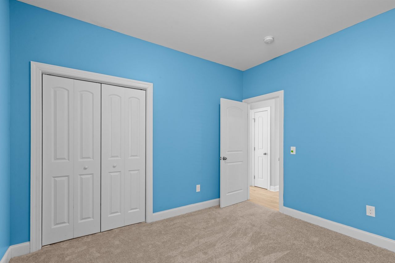 247 Southbury Dr. Photo 28