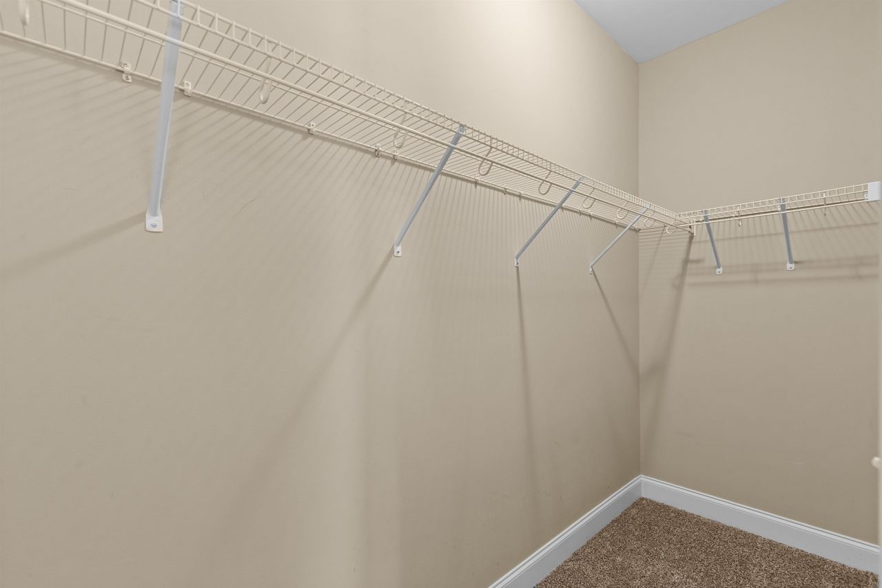 247 Southbury Dr. Photo 32