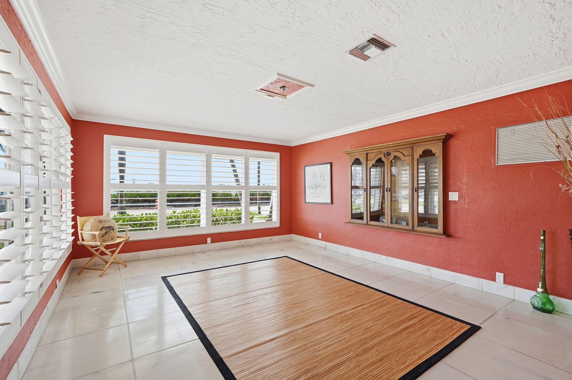 707 N Northlake Drive, Hollywood, FL 33019 Photo