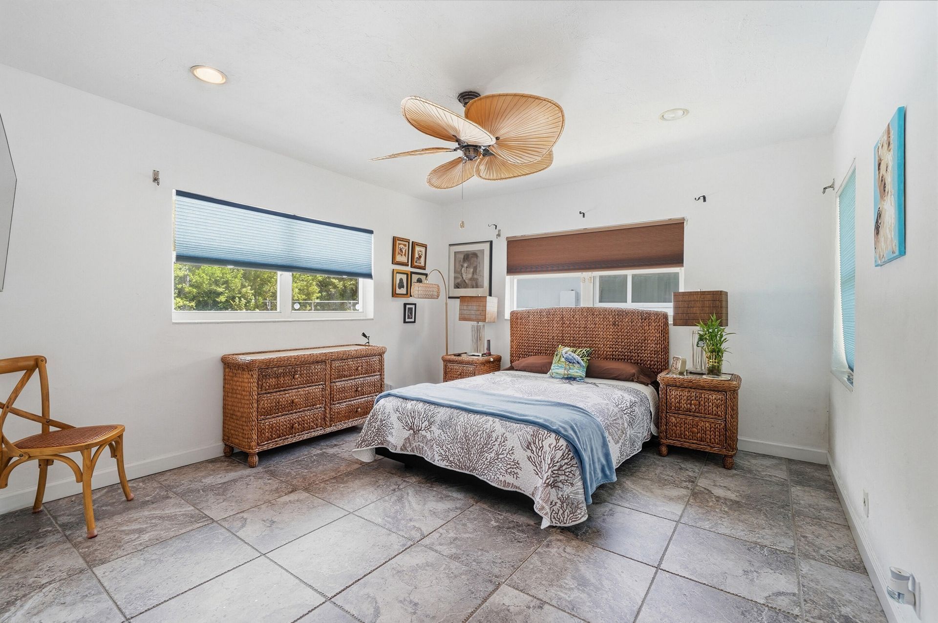 707 N Northlake Drive, Hollywood, FL 33019 Photo