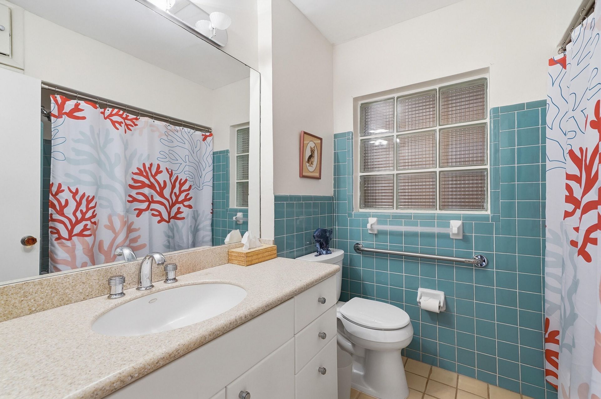 707 N Northlake Drive, Hollywood, FL 33019 Photo