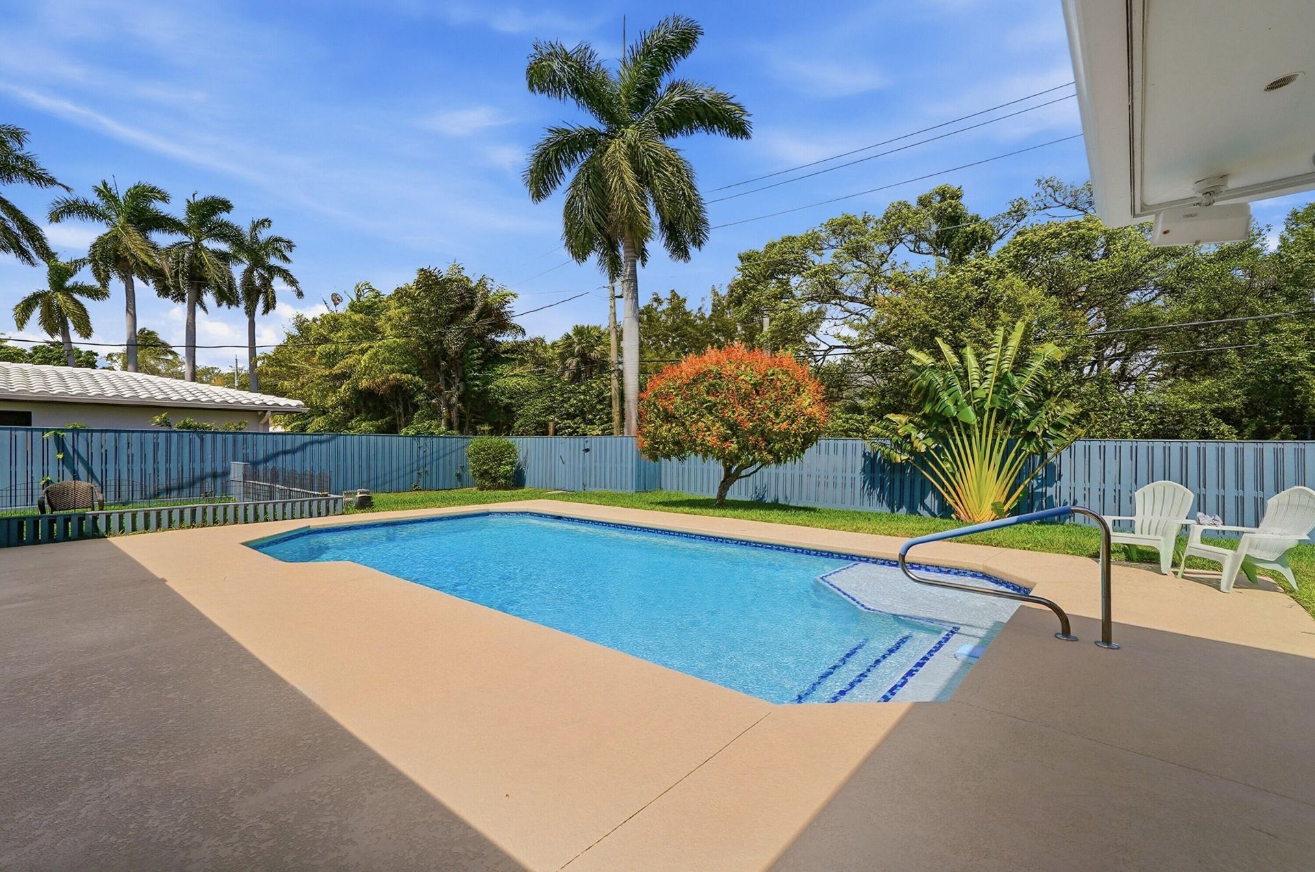 707 N Northlake Drive, Hollywood, FL 33019 Photo