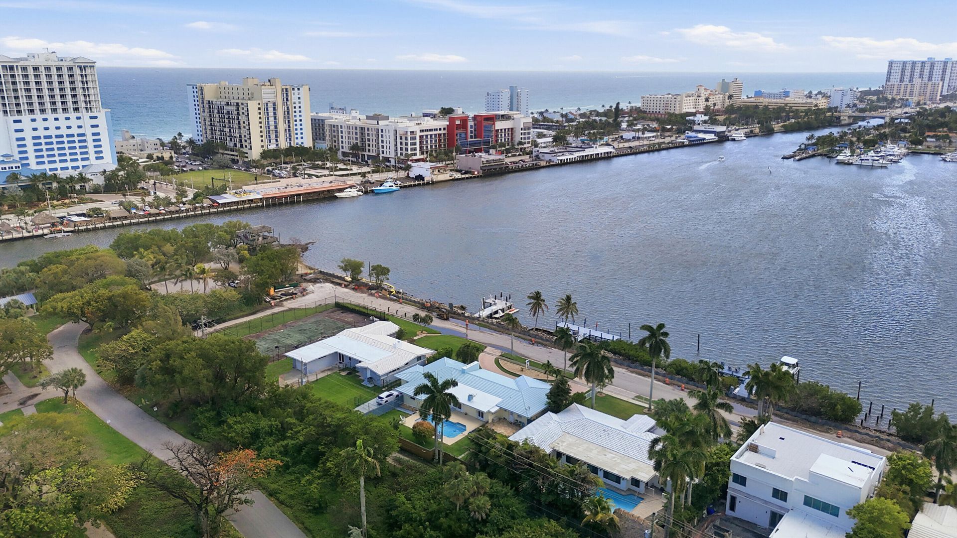 707 N Northlake Drive, Hollywood, FL 33019 Photo