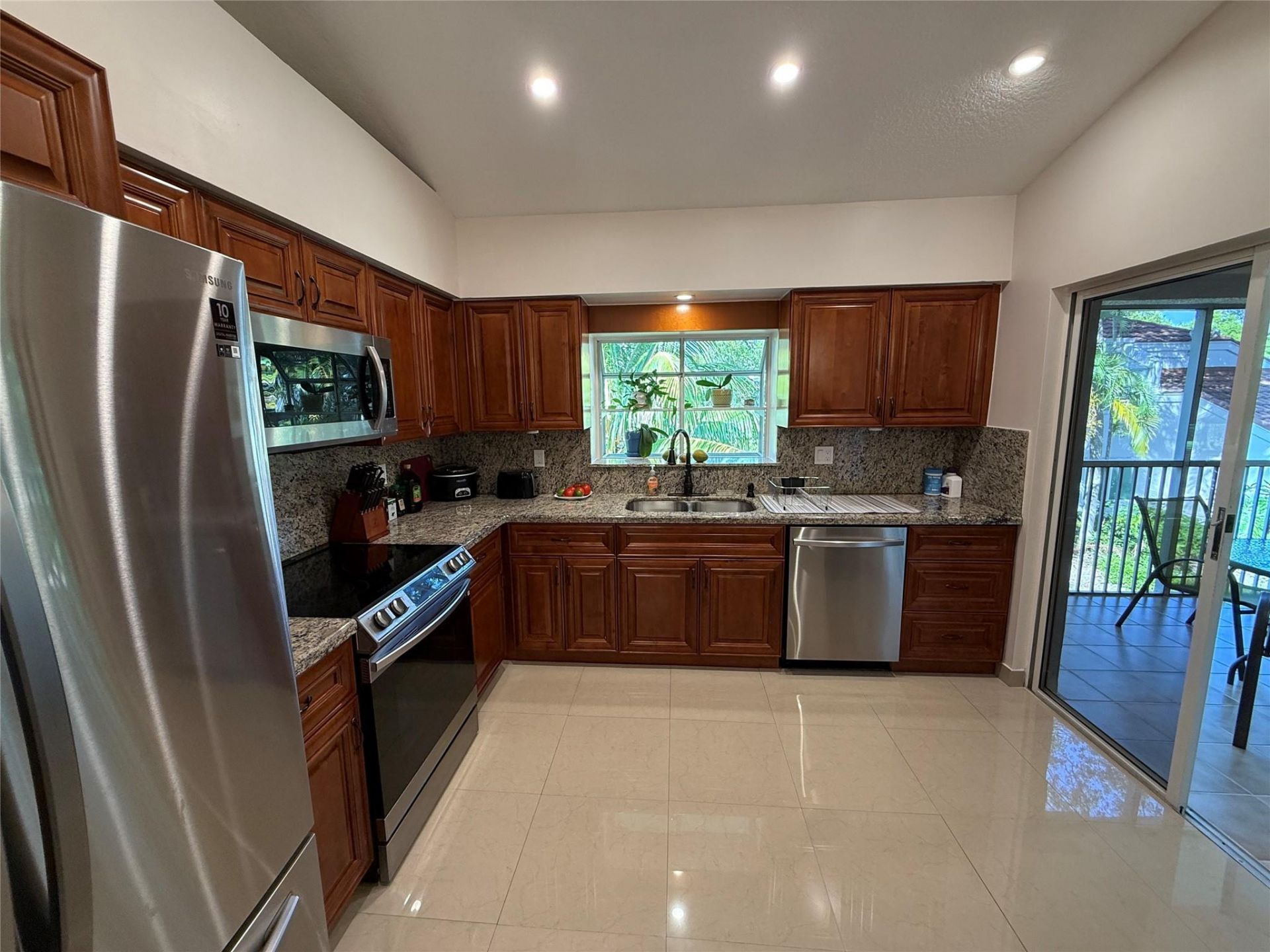 9237 9th Place, Unit 9237, Plantation, FL 33324 Photo