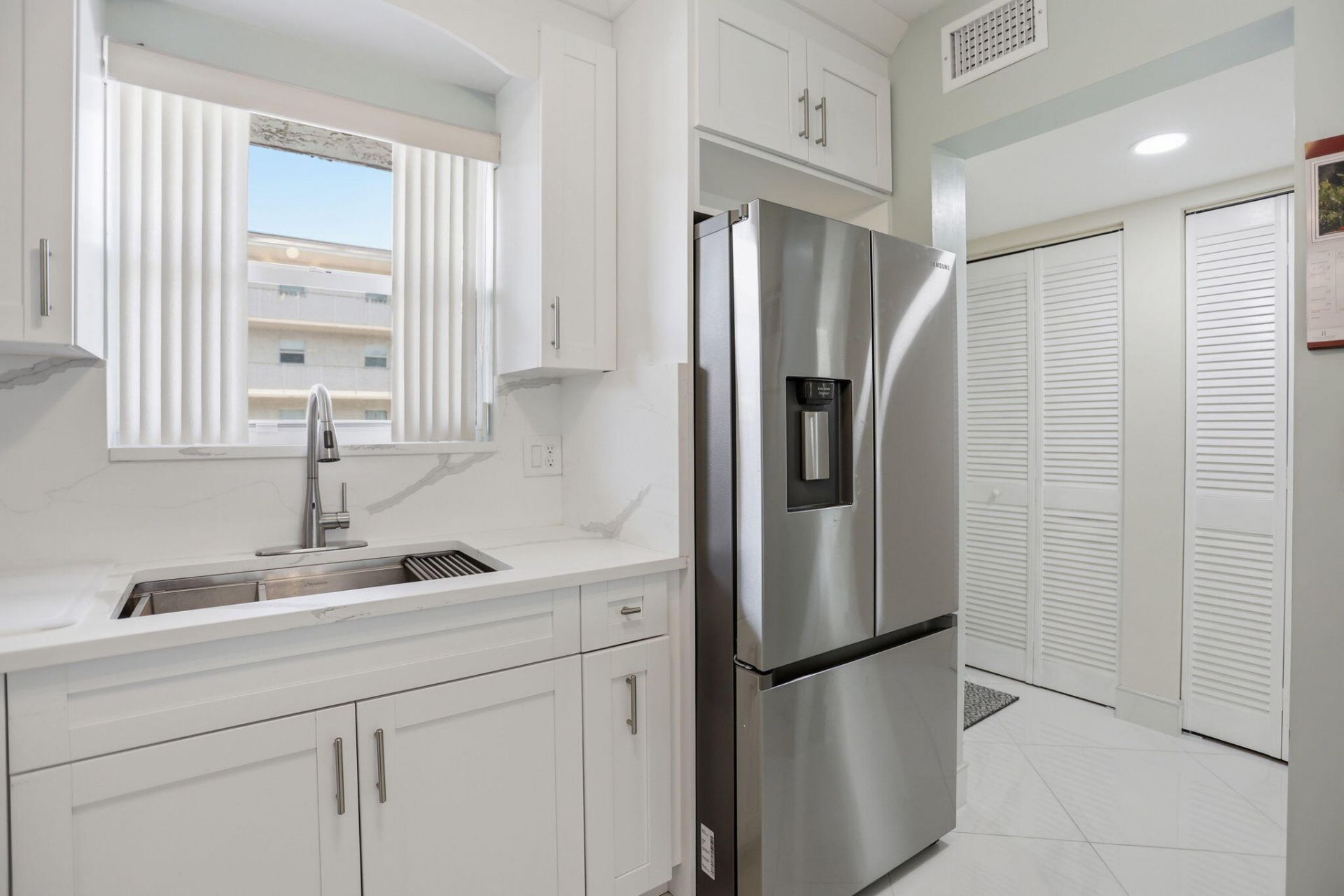 721 Lori Drive, Unit 210, Palm Springs, FL 33461 Photo