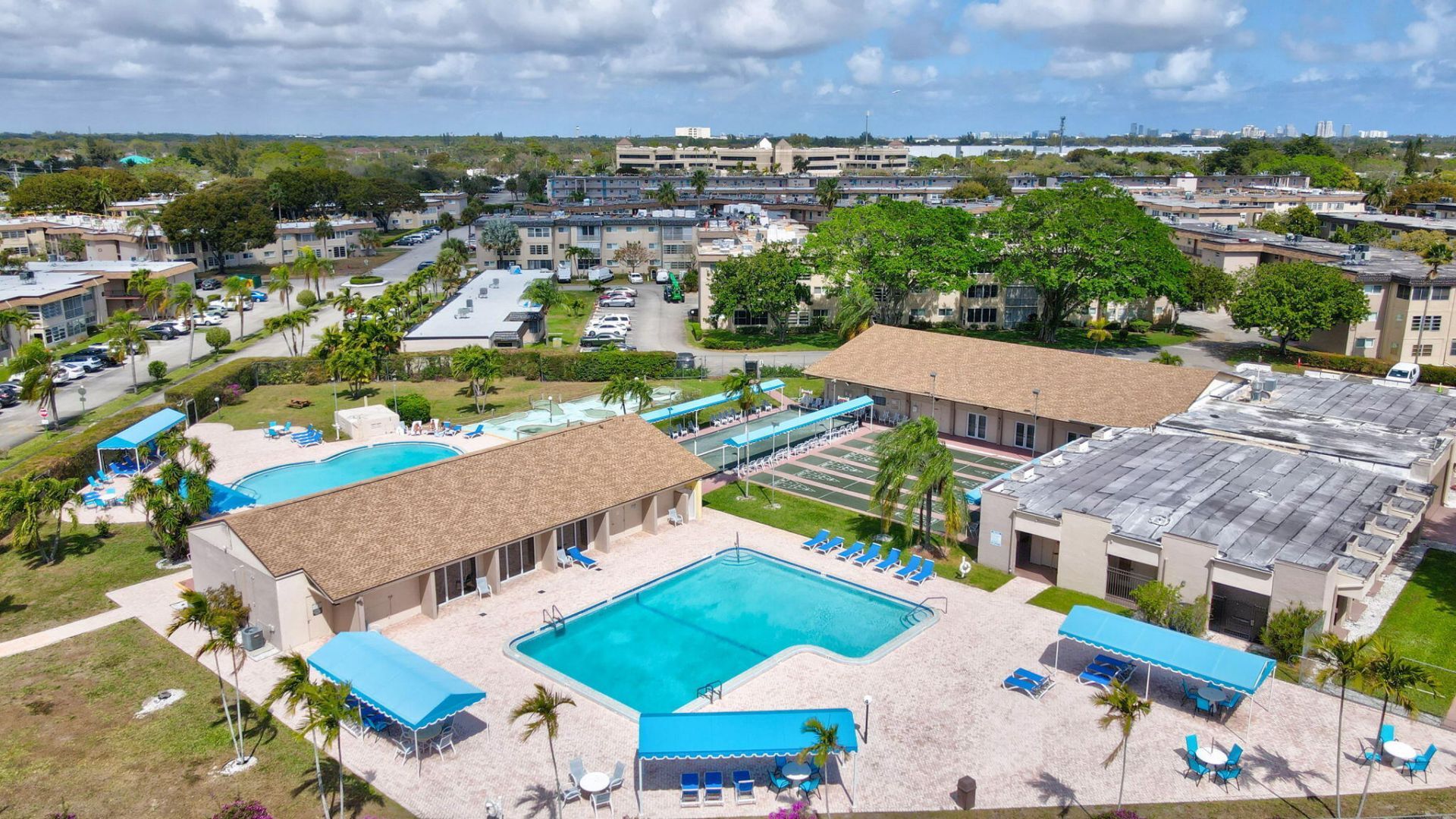 721 Lori Drive, Unit 210, Palm Springs, FL 33461 Photo