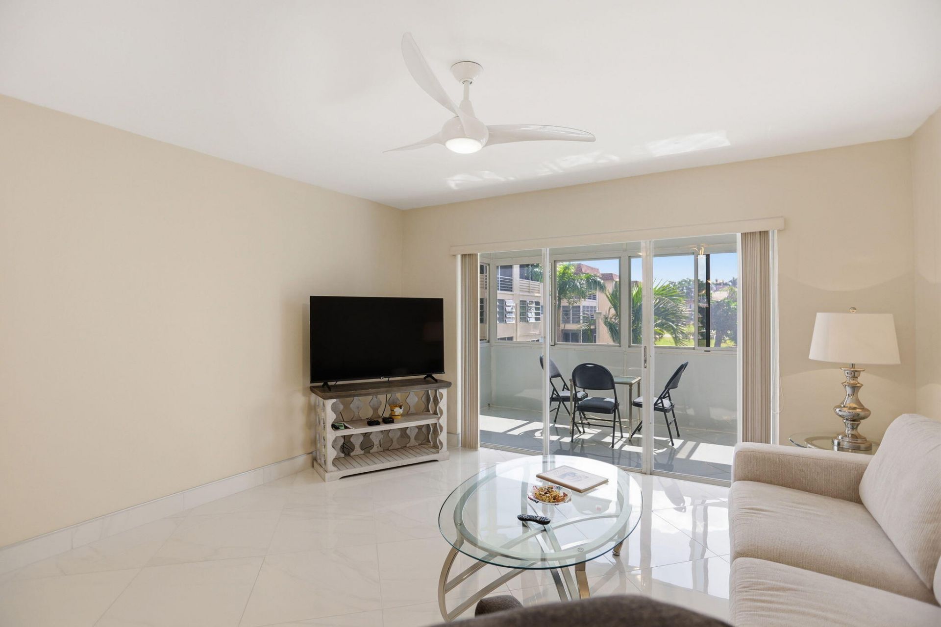 721 Lori Drive, Unit 210, Palm Springs, FL 33461 Photo