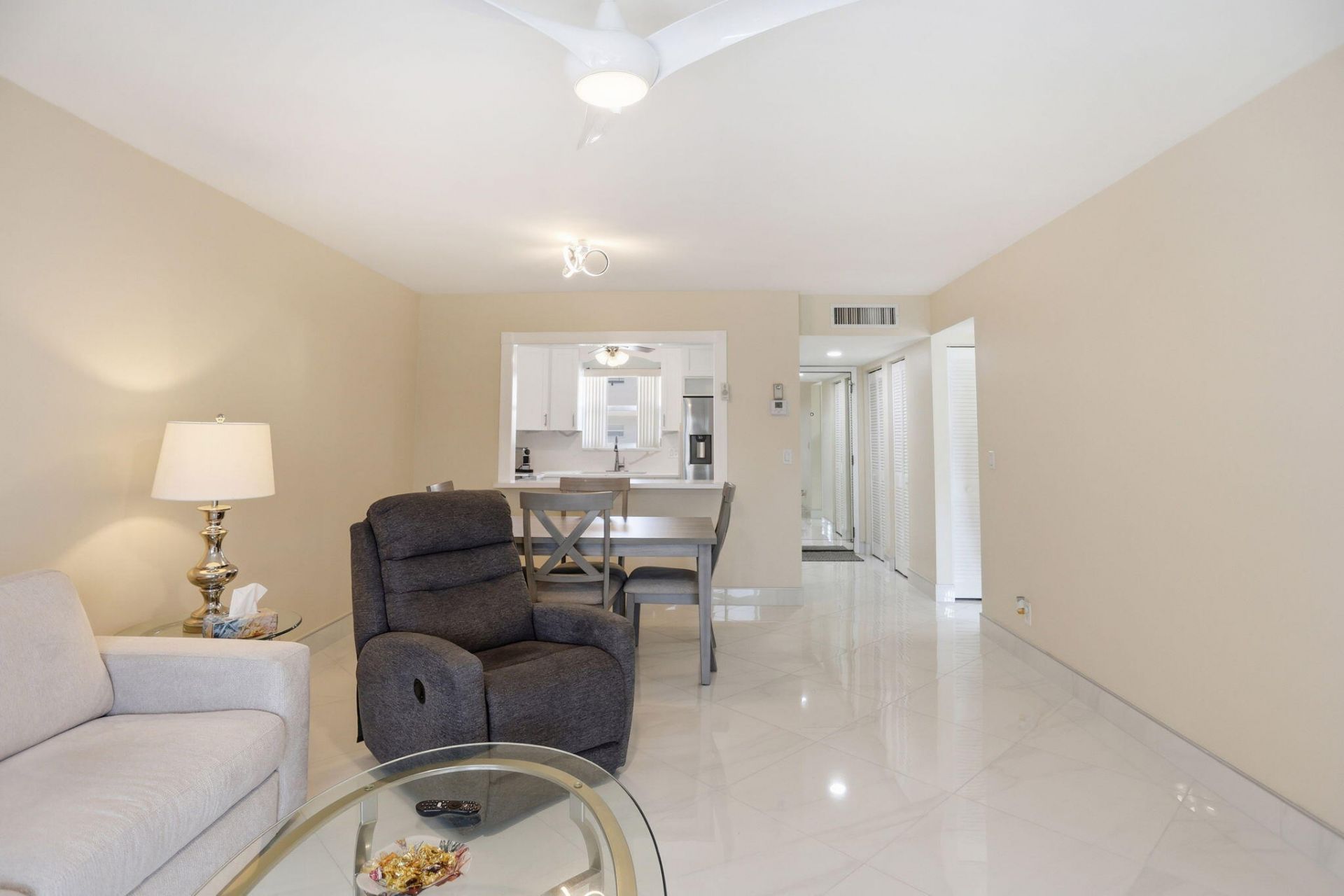 721 Lori Drive, Unit 210, Palm Springs, FL 33461 Photo