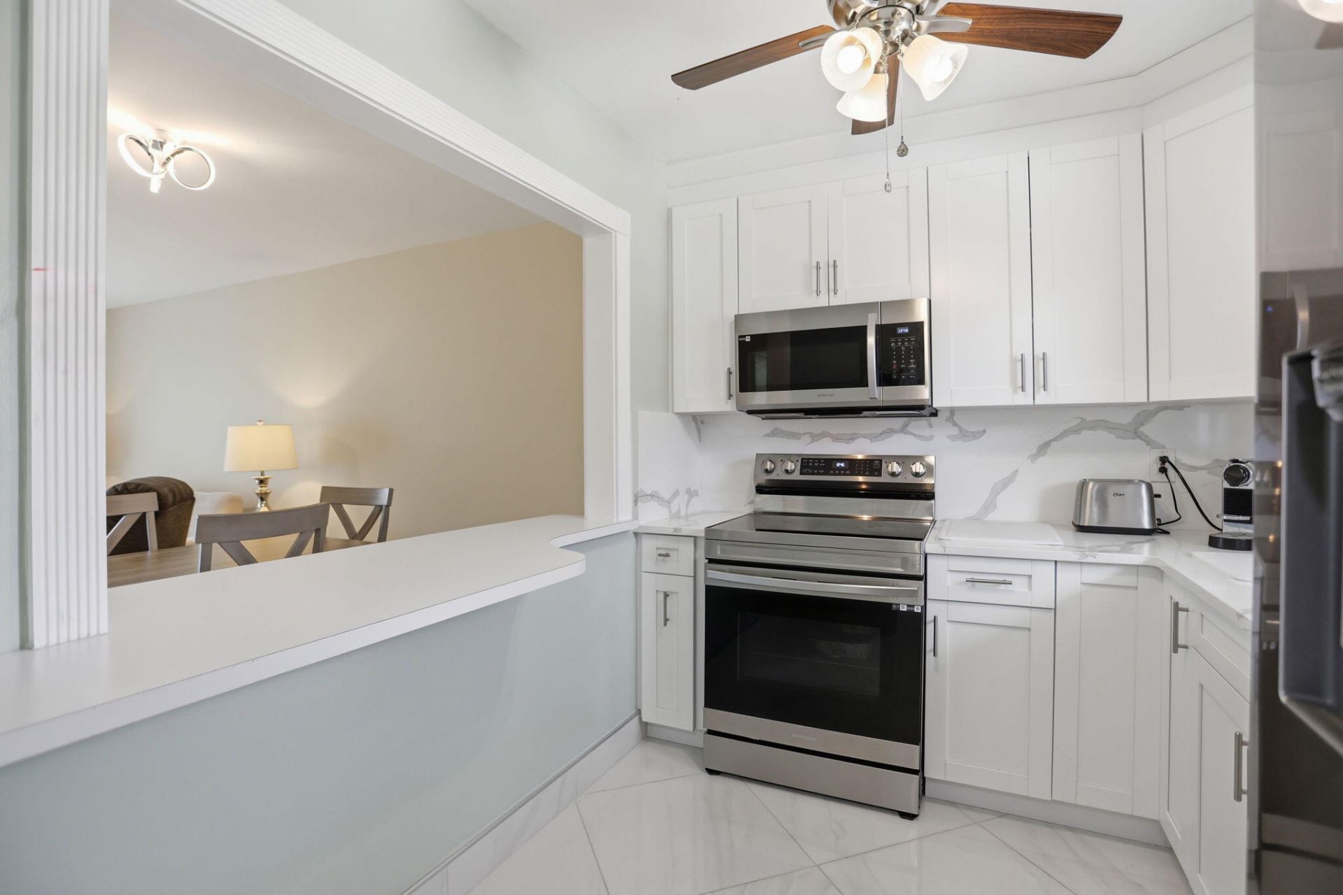 721 Lori Drive, Unit 210, Palm Springs, FL 33461 Photo