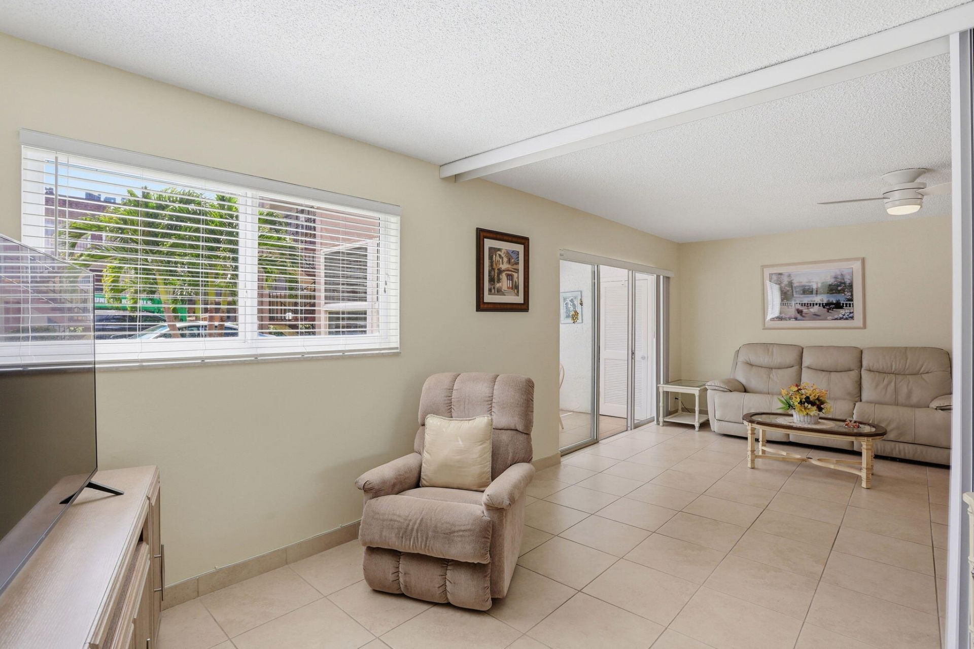 721 Lori Drive, Unit 113, Palm Springs, FL 33461 Photo