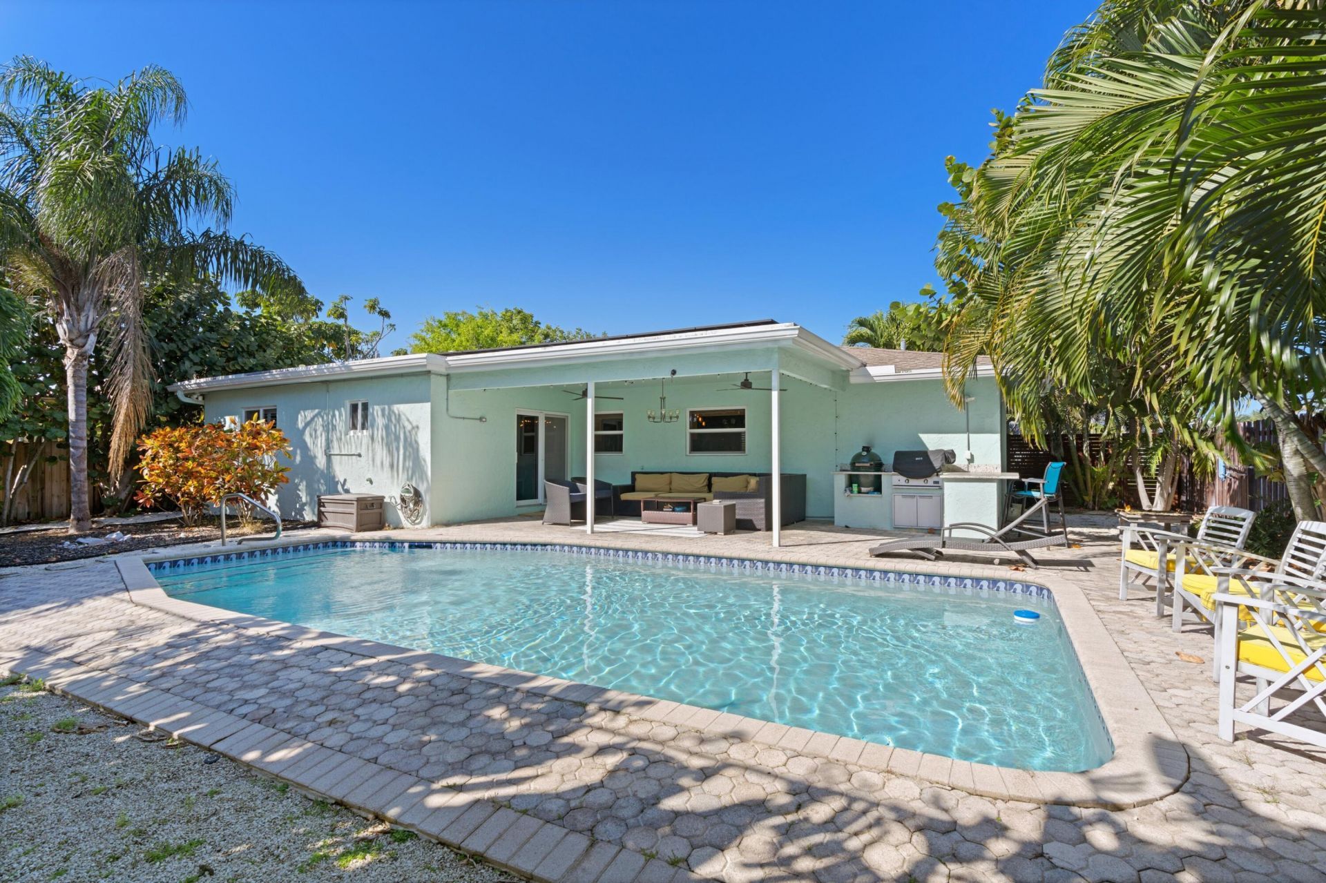 136 Oregon Lane, Boca Raton, FL 33487 Photo