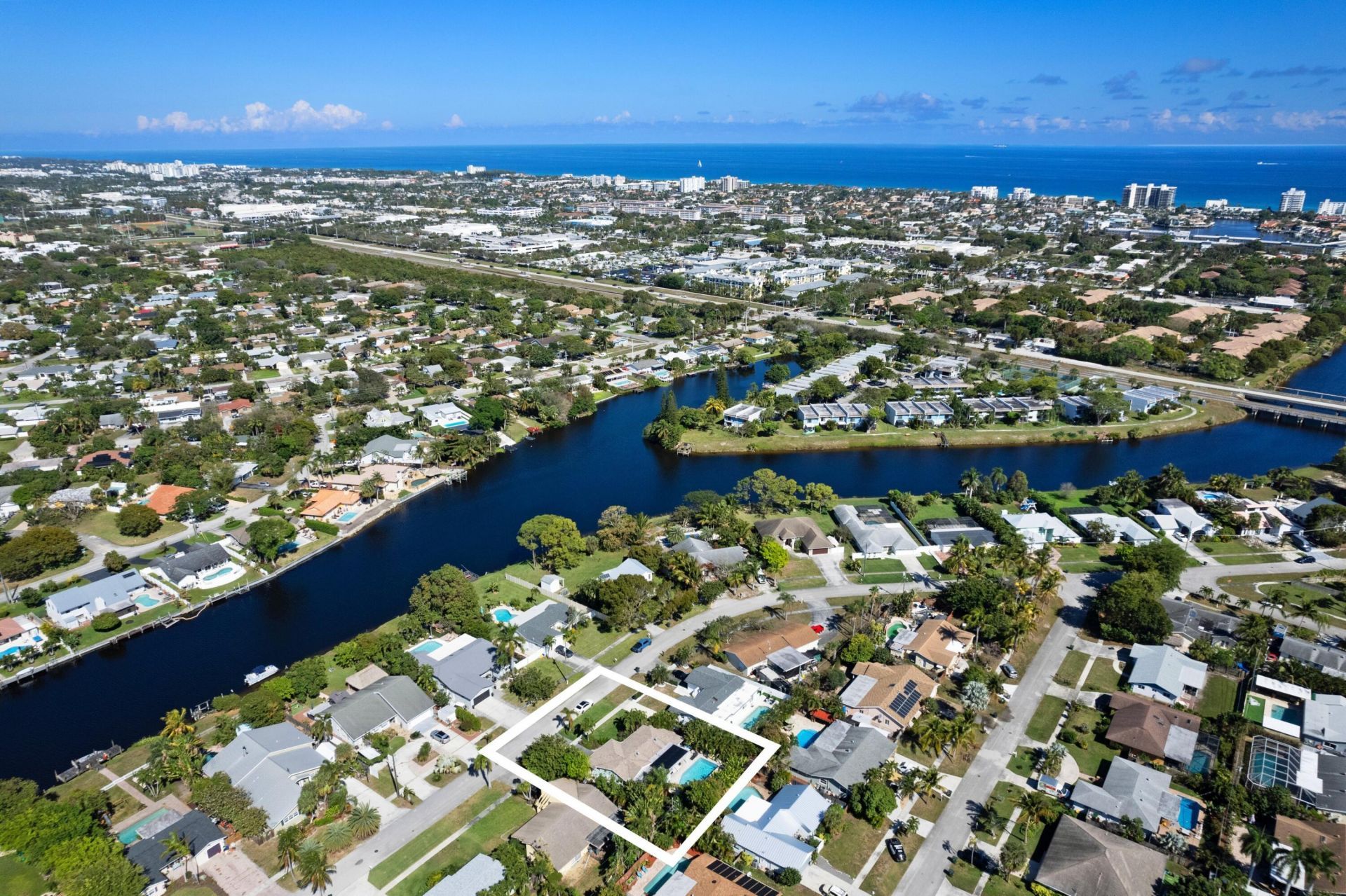 136 Oregon Lane, Boca Raton, FL 33487 Photo