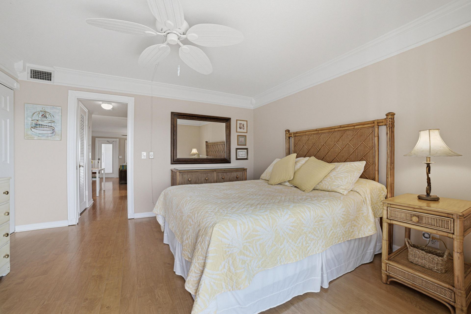 130 Doolen Court, Unit 305, North Palm Beach, FL 33408 Photo