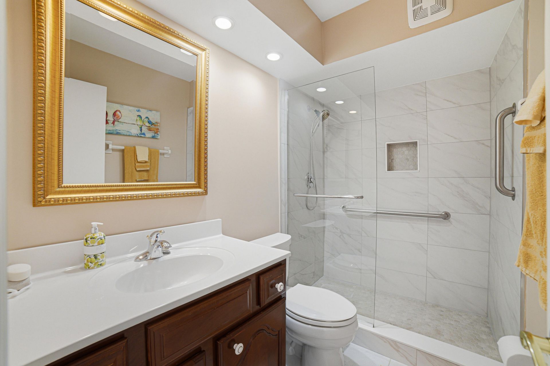 130 Doolen Court, Unit 305, North Palm Beach, FL 33408 Photo