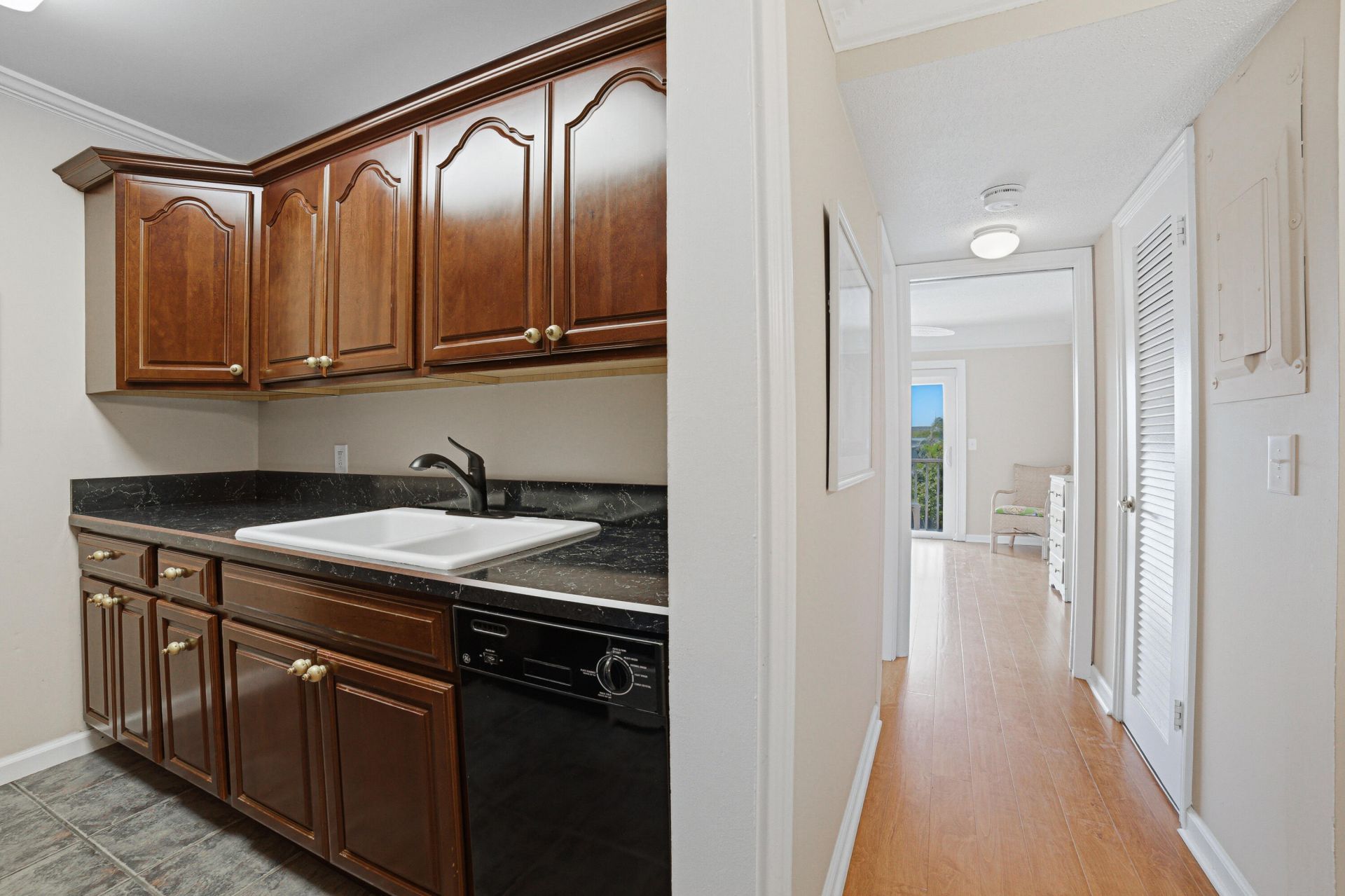 130 Doolen Court, Unit 305, North Palm Beach, FL 33408 Photo